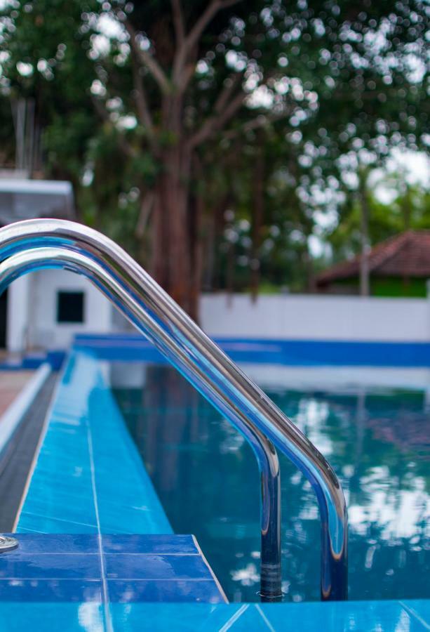 Mrd Beach Hotel Trincomalee Eksteriør bilde